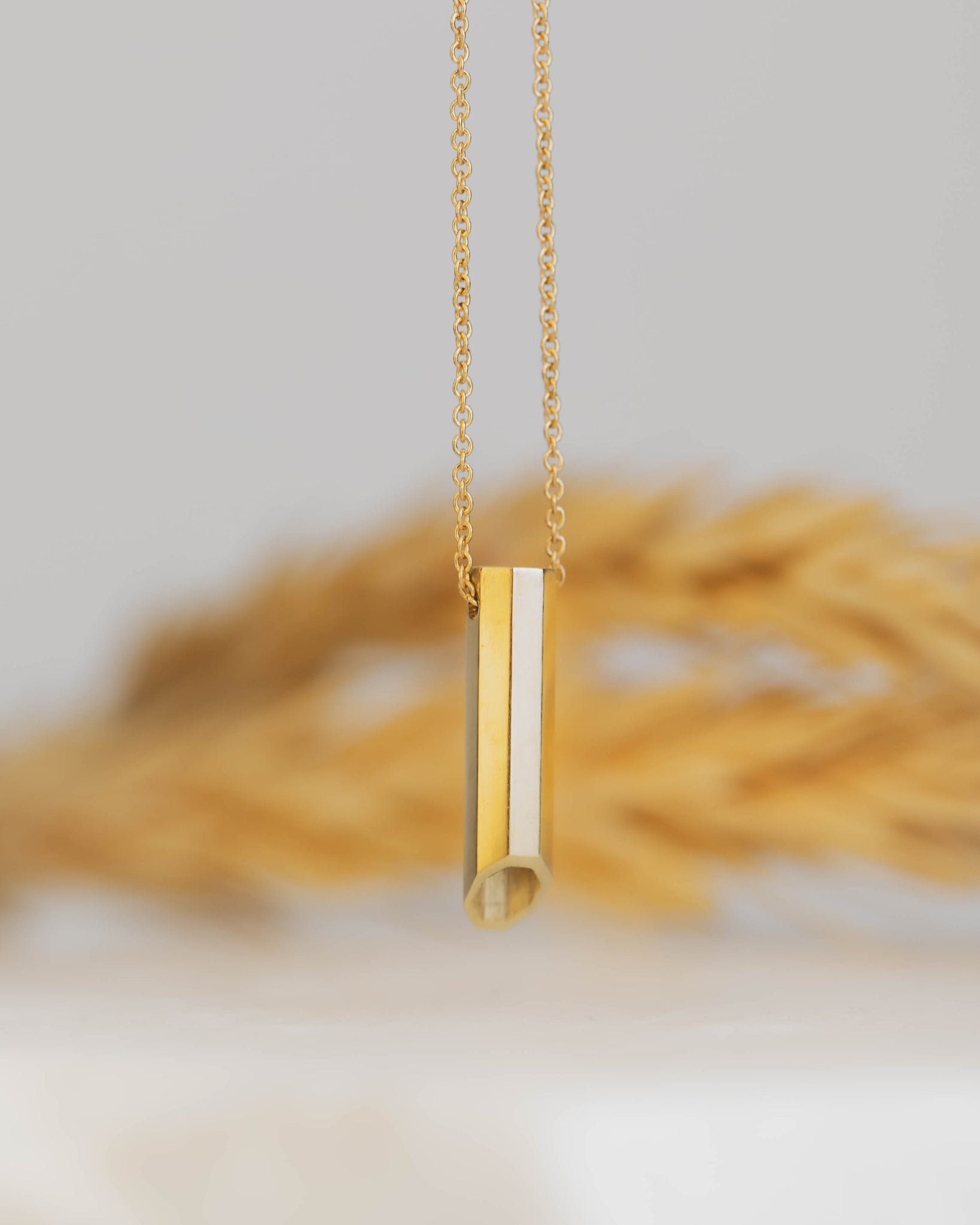 Gold Art Deco Pendant Necklace