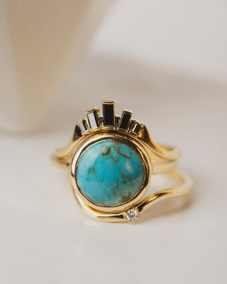turquoise gold ring with black diamonds and white diamonds